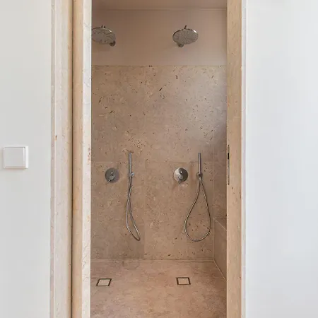 Villa Rooftop Saudade Lissabon